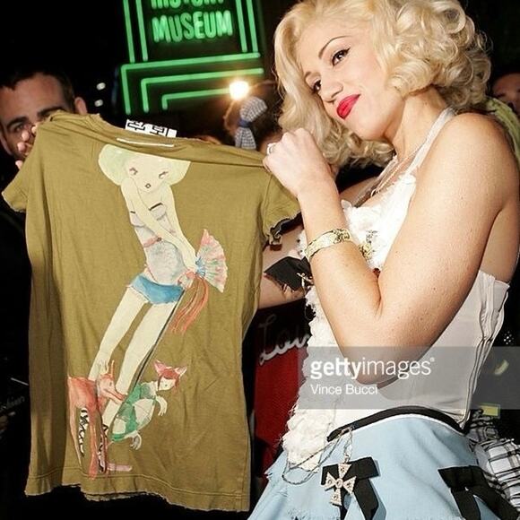 Y2k Rare Harajuku Lovers Graphic Tee - Picture 1 of 8